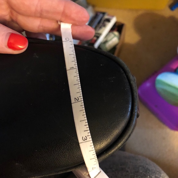 Leather Coach shoulder bag - Picture 9 of 9